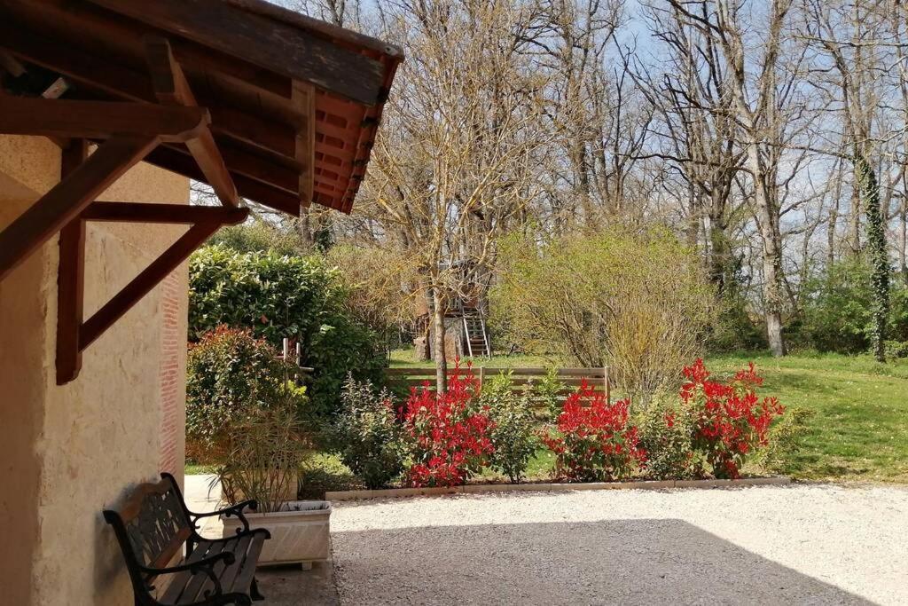 Gite Vacances Bosc D'Esquirol 4 Pers Escorneboeuf Екстериор снимка